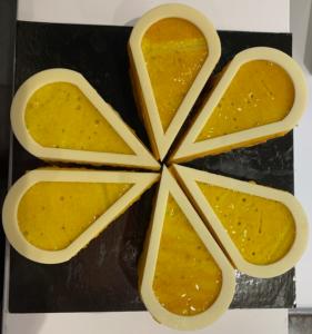 LA PYRAMIDE CITRON